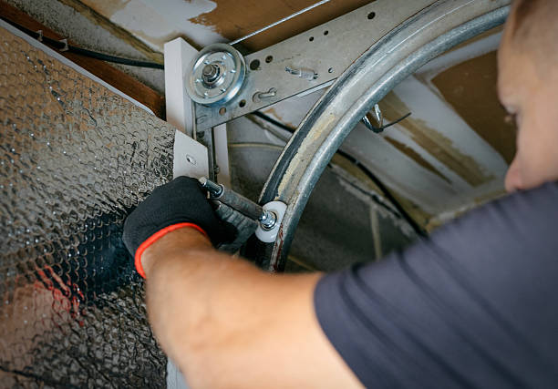 Affordable Garage Door Roller Replacement solutions in Riverside, CT